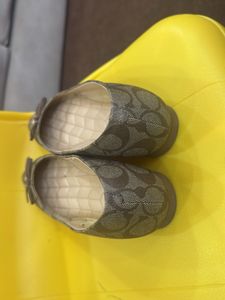 Coach Flats Authentic