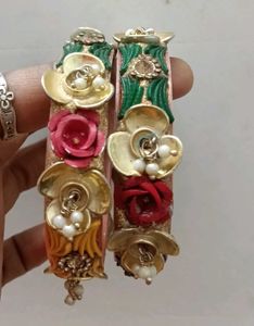 Floral Bangle Set