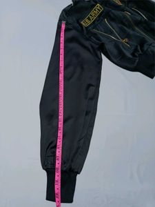 Stylish Black Crop Jacket Small