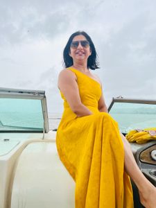 Chic Yellow One-Shoulder Maxi Dress