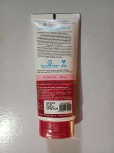 6 Face Wash