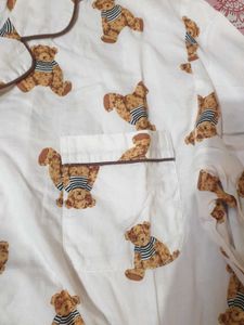 Cute Bear Print top