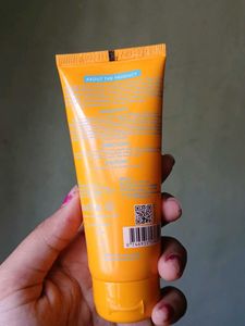 Conscious chemist sun drink sunscreen