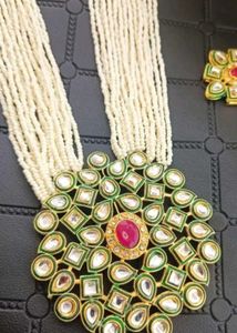 Kundan Jewellery Set For Girls And Women
