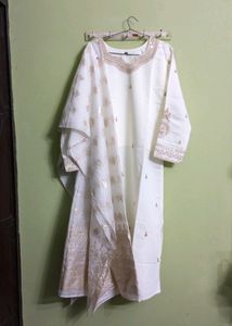 New/Unused Embroidered Dupatta Set