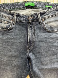 Benetton Skinny Jeans - Size 32