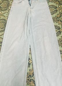 Trendy Jeans
