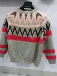 Sweater Top With Self Designing