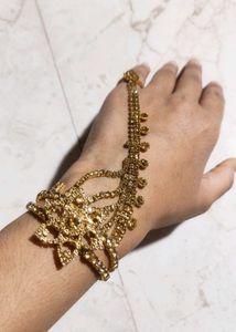 Super Elegent Ring Attached Bracelet