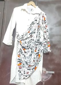 White Top Like Shirt Mickey Print For 36 Bust