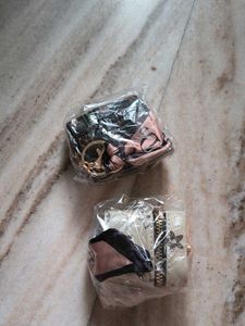 Hello Kitty Pouches (Set of 12)