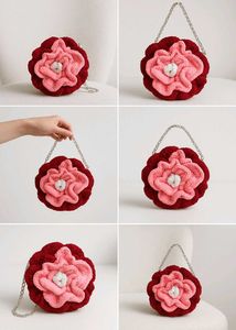 Woolen Red Rose Hand Bag 🌹