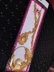 Pahadi Nath With Chain &amp; Maangtika