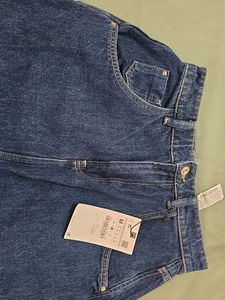 Chic Denim A-Line Skirt with Front Slit