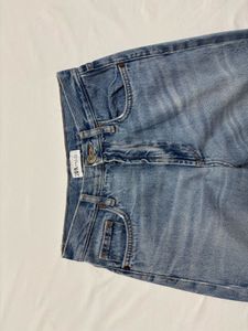 Size:28 Zara Wide Leg Jeans