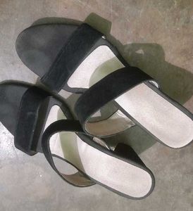 Combo Of 2 Heels
