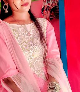 Price - 580  rs Only🥳 Long Designer Neck Work Gow