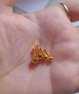 Dimond Cut  Stud Earrings 2 Pair