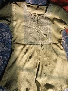 Pista Green, Tunic ( Empire) For Collage Girl&#39;s
