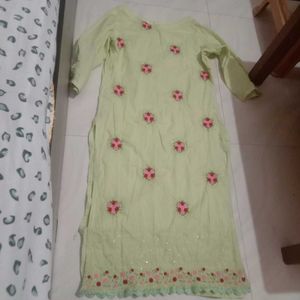 Embroidery suit for women