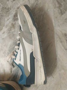 Red Tape Sneakers