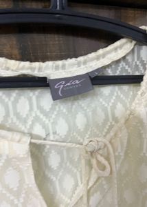 Plus Size Top From Gia Curves (Westside)