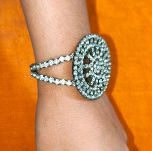 Stones Bracelet For Party