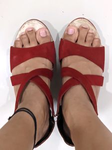 Maroon Wedge Heels