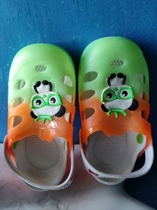 Brand New Crocs Model Foot Wear For Kids With Age 3 to 4years.