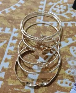 Gold Bangles Set