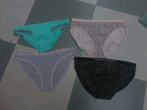 Victoria&#39;s Secret Panties (Set of 4)