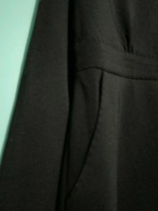 Black Midi Top With Pocket
