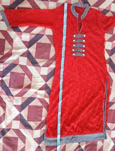 Red Kurti