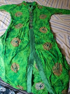 Green Embellished Kurta