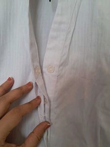 White Short Sleeve V-Neck Blouse