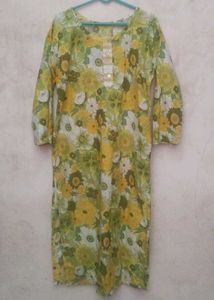 Floral Print Kurti with Striped Pant