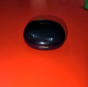 realme Buds Air 2 ANC TWS next to new condition