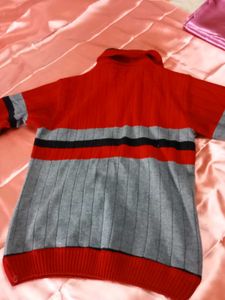 Stylish Red &amp; Gray Sweater