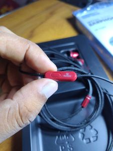 New Metal Wired Earphone