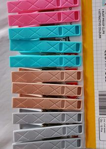 Colorful Clothespins (24 Count)