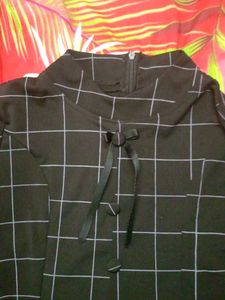 Checkered Bell Sleeve Top