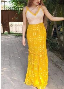 FOXIEDOXTwo-tone Crochet Maxi Gown In Yellow/ivory