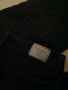 Miss Chase Black fit Denim Jeans with buttons