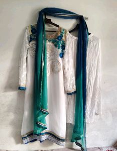 Beautiful Kurta Set For Girls And Women Size Issue
