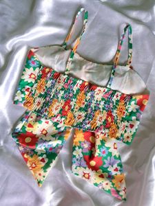 Floral Tie-Front Crop Top