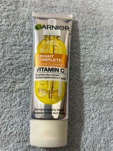 Garnier Vitamin C Face Wash