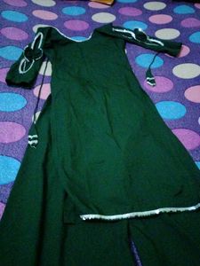 Elegant Green Ethnic Kurta Set
