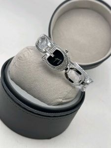 GUESS PREMIUM QUALITY NEW MODEL LADIES WATCH