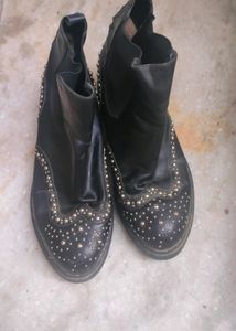 Boots With Metal Designs 240Cm