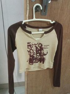 Cute Graphic Print Crop Top Size S
